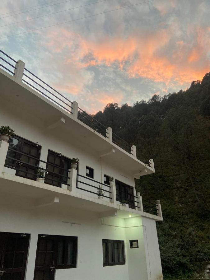 Chirag Homestay Kainchi Nainital Exterior photo