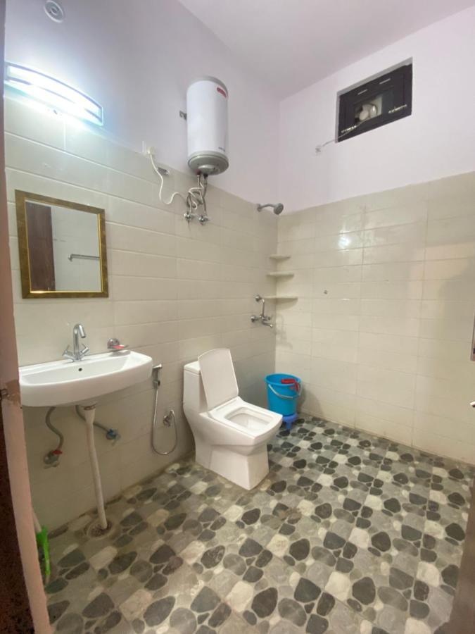 Chirag Homestay Kainchi Nainital Exterior photo
